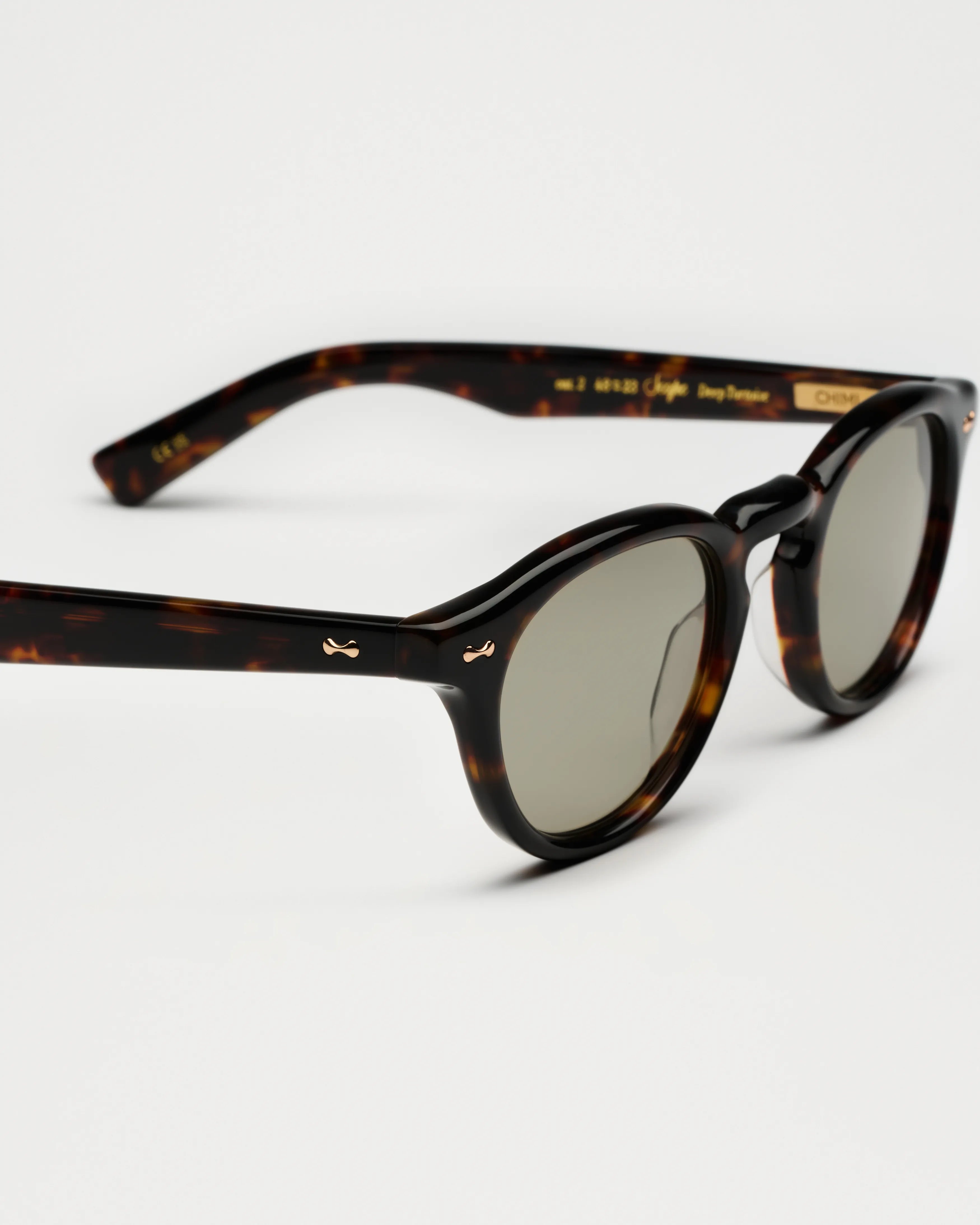 Scope Tortoise Sunglasses stylishly designed with durable Acetate Renew™ material and anti-scratch lenses.