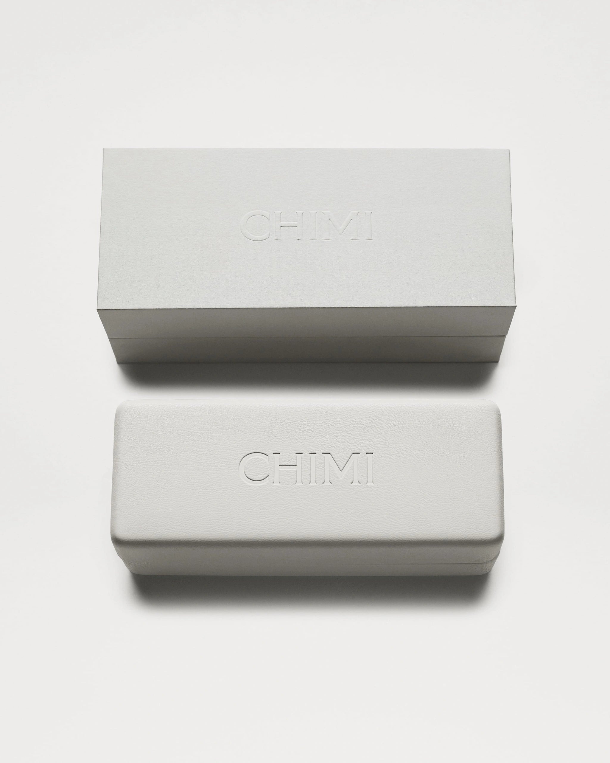 White CHIMI sunglasses case and box, ideal accessory for keeping sunglasses protected and stylish.
