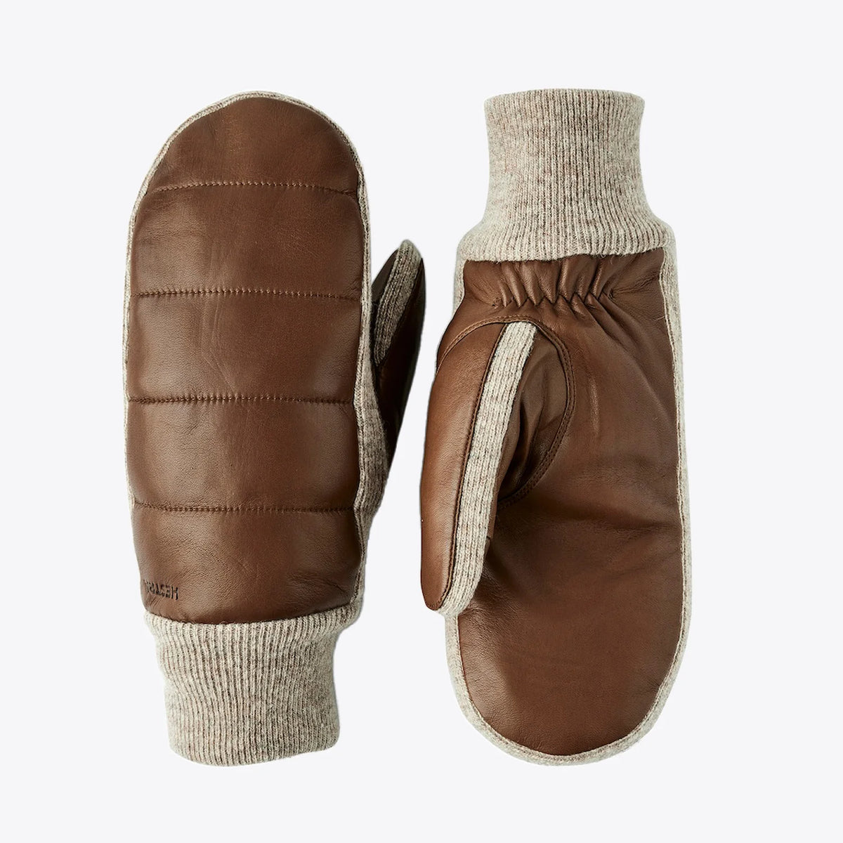 Jeanne Mitt Light Brown Gloves by Hestra, made of hairsheep nappa leather and high-quality wool for warmth in winter.