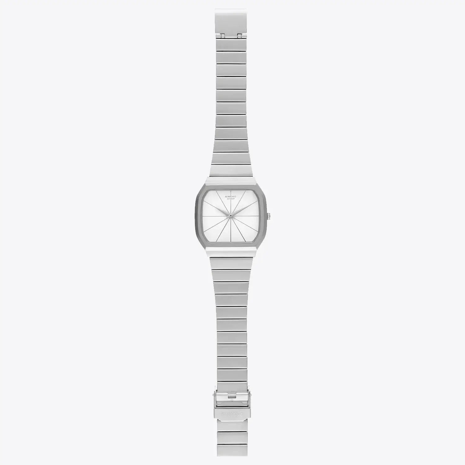 Max Silver Moon Watch with stainless steel wristband and mineral glass, features a 35mm x 32mm dial.