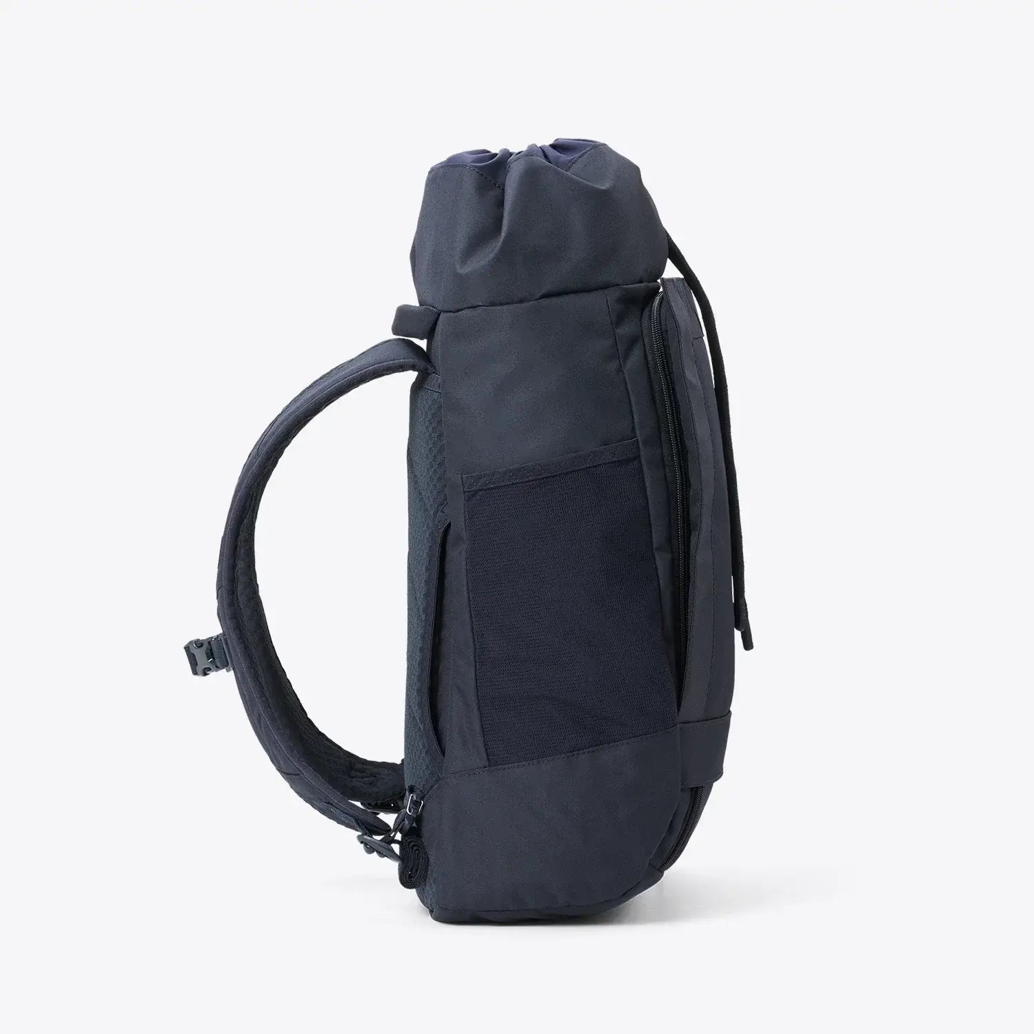 Blok Medium Fjord Navy Backpack side view showcasing padded straps and durable design.