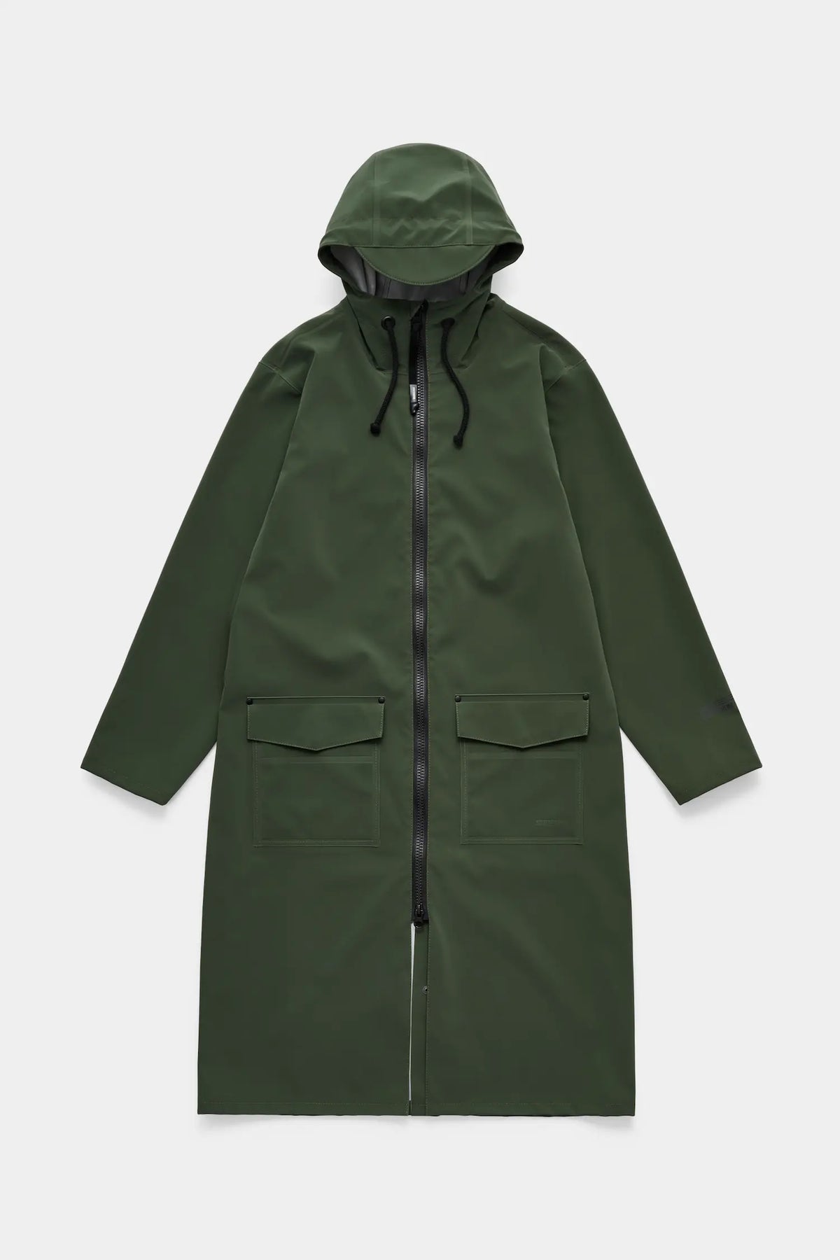 Stockholm Long Patch Matte Green Raincoat with adjustable hood and patch pockets.