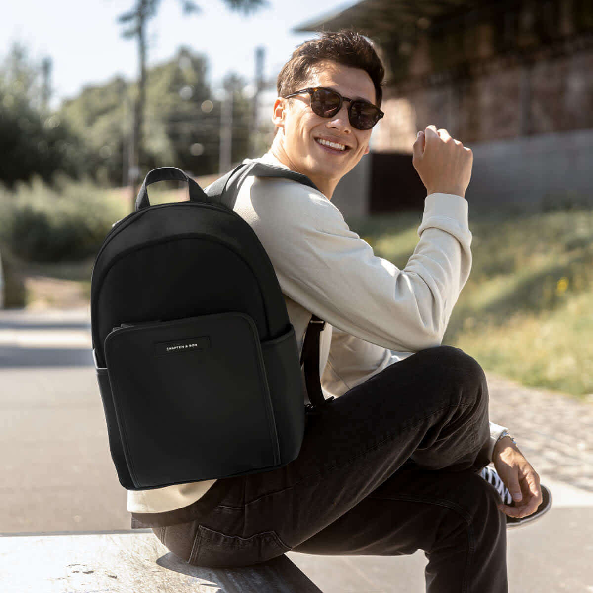 Aalborg All Black-model2