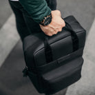 Bergen All Black-model3