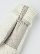 Hestra Emilia Offwhite Natural Grey_2