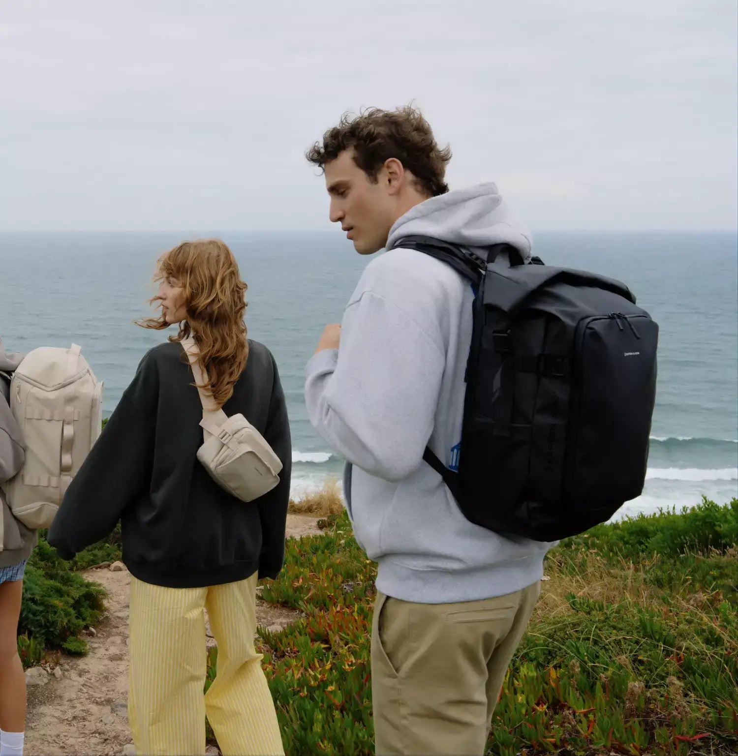 Kapten and Son Lisbon All Black_10