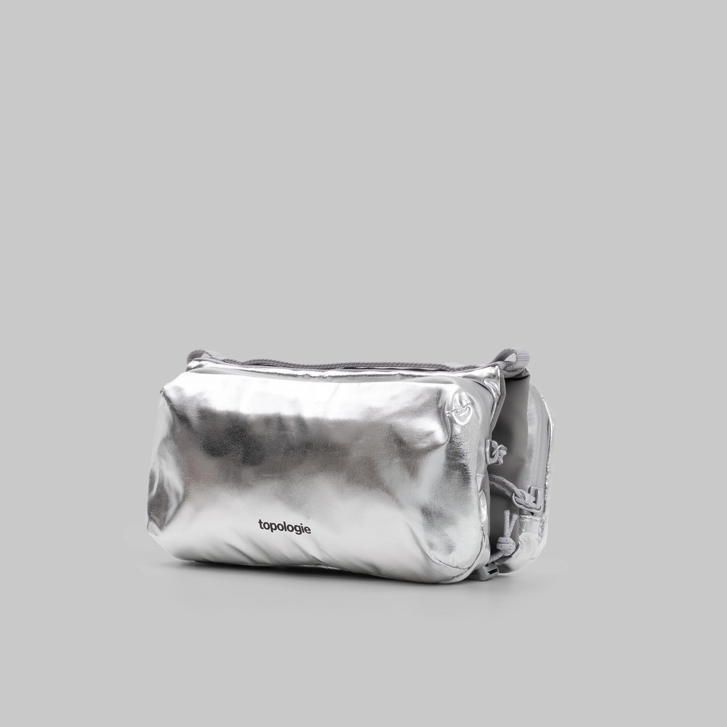 Topologie Bottle Sacoche Medium Chrome Metallic_3