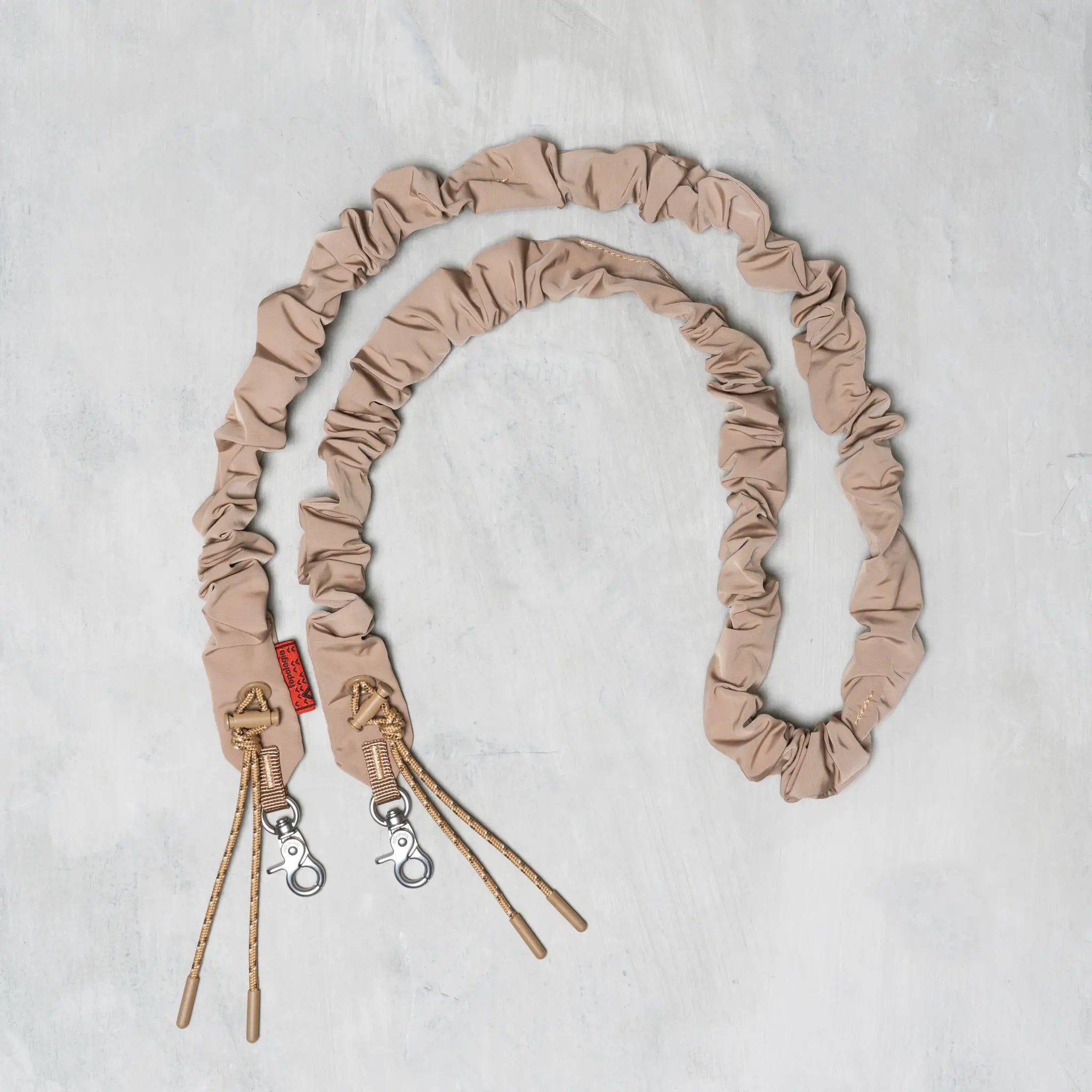 Topologie Bungee Strap Beige Tech Sateen_1