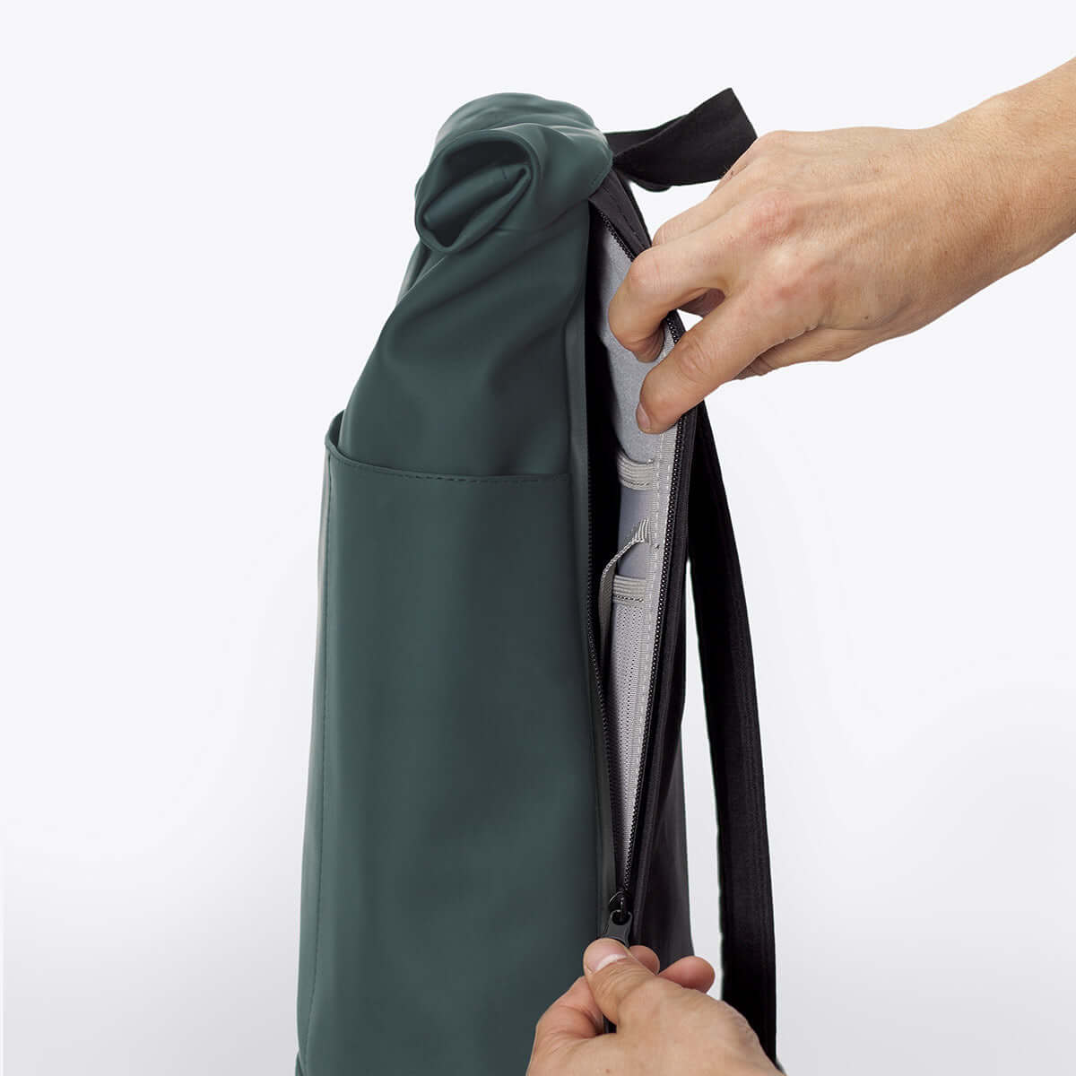 UA_Hajo-Mini-Backpack_Lotus-Series_Forest_06