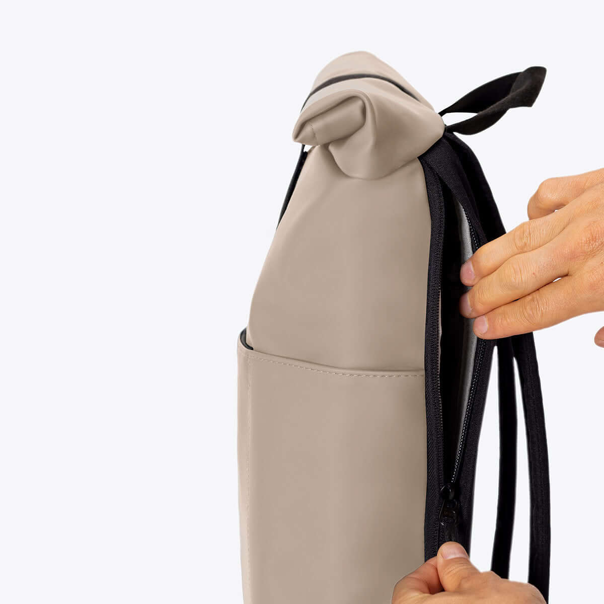 UA_Hajo-Mini-Backpack_Lotus-Series_Nude_05