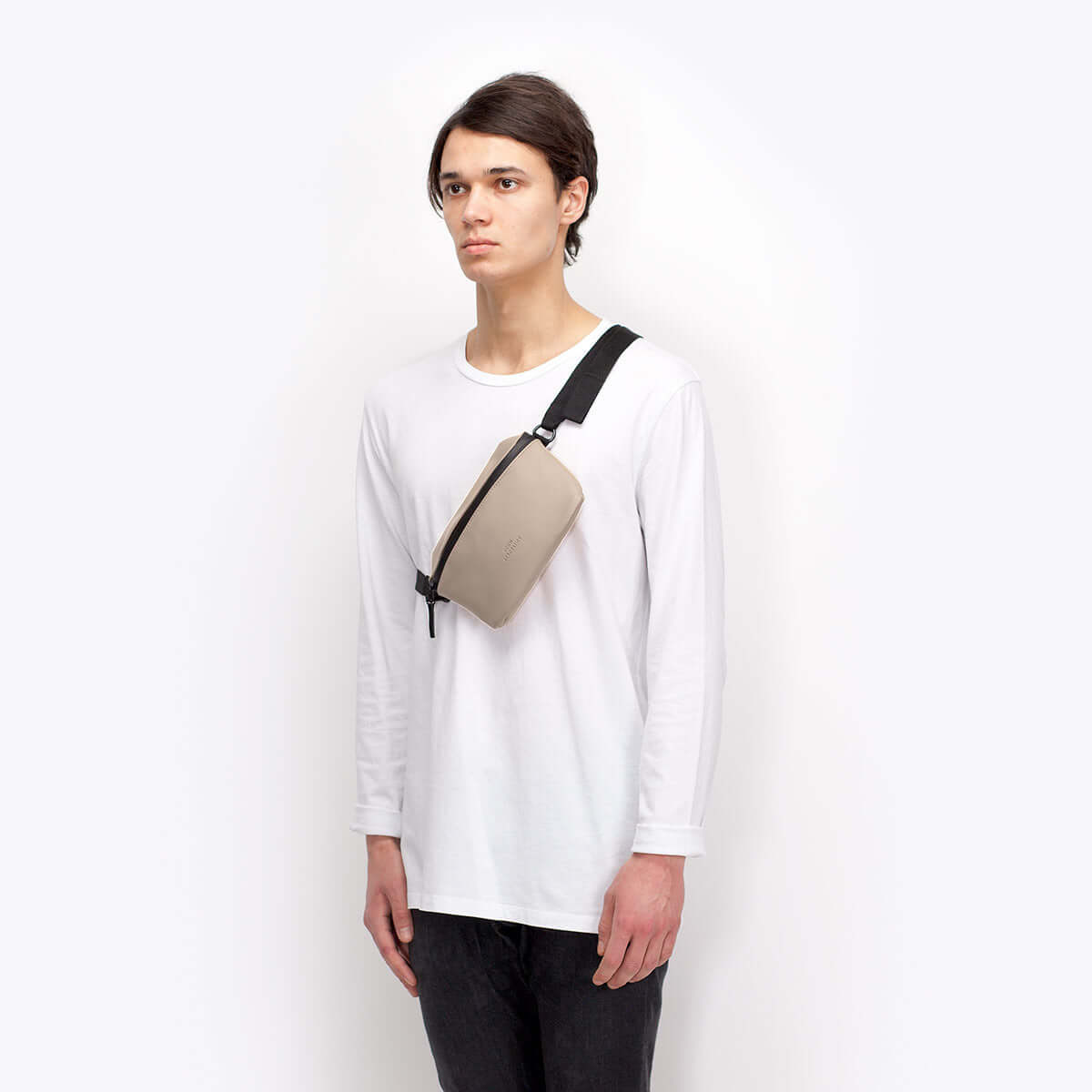 UA_Jona-Bag_Lotus-Series_Nude_08