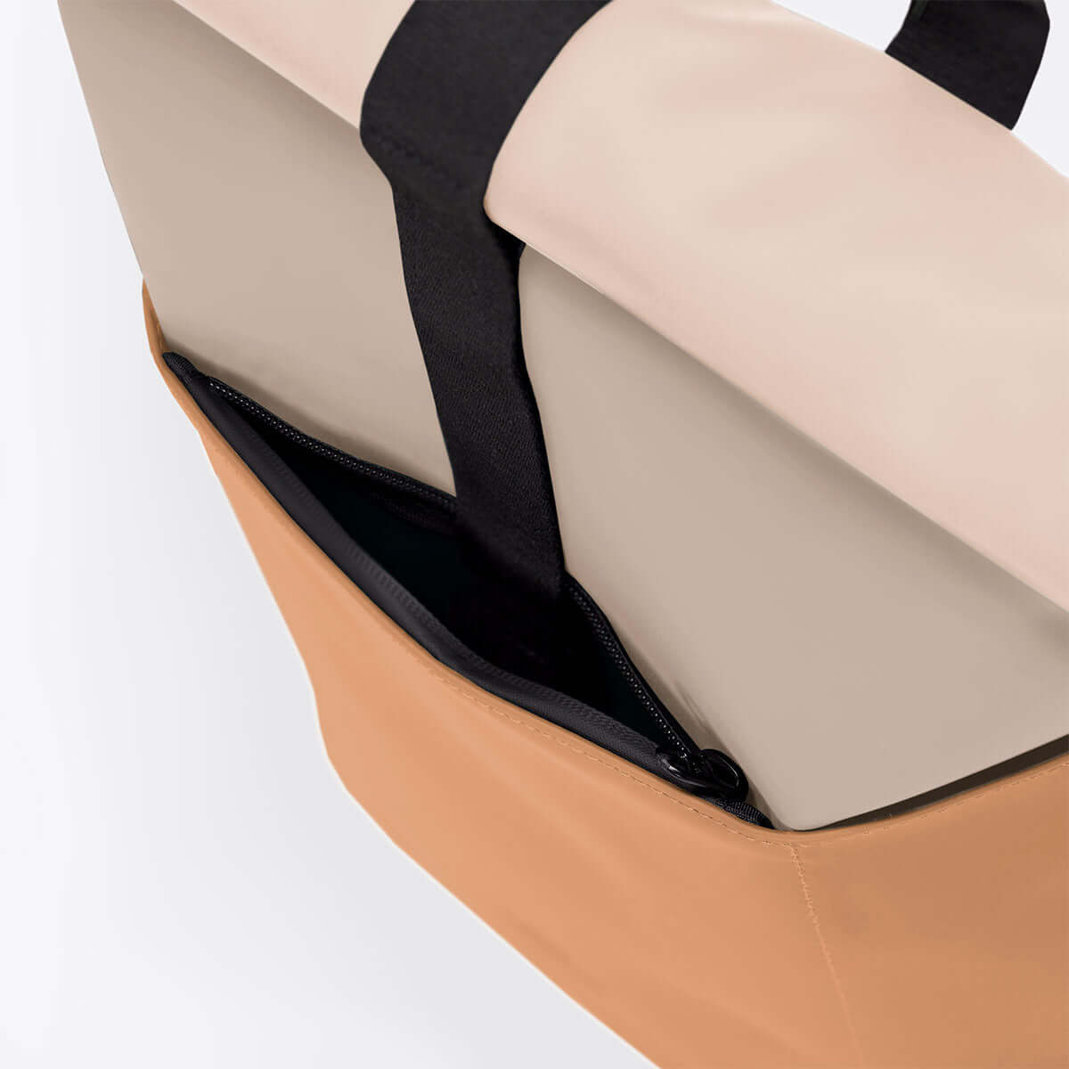 Ucon Acrobatics Hajo Medium Lotus Nude Clay Backpack_6