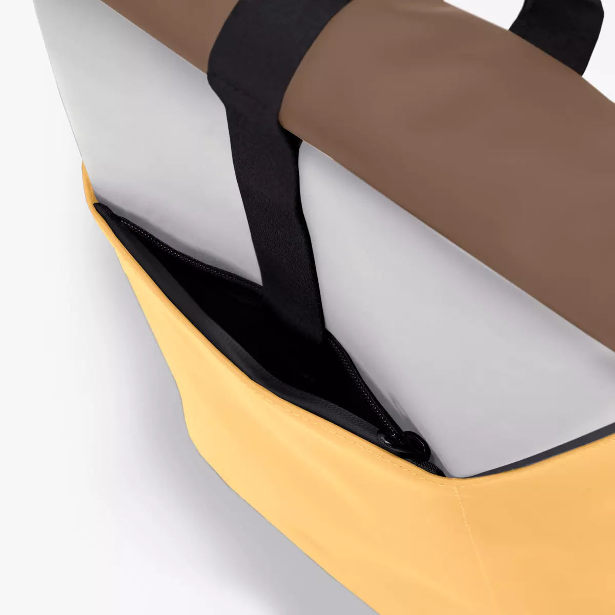 Ucon Acrobatics Hajo Mini Lotus Infinity Glacier Grey Lemon_07