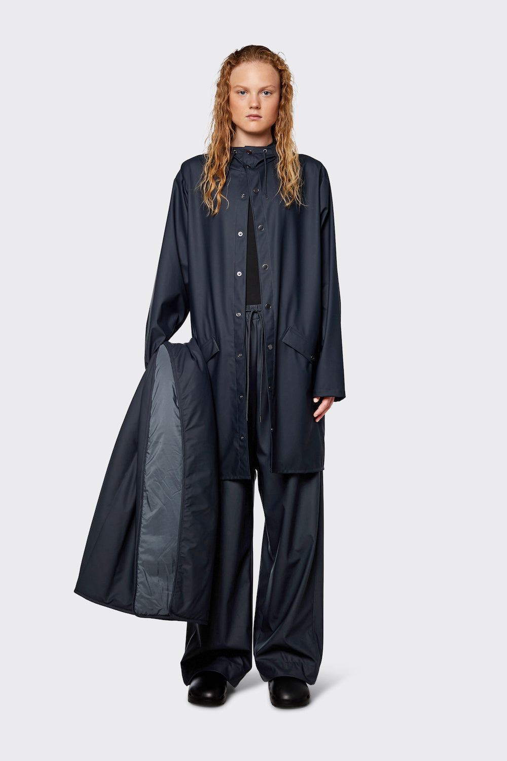 12020_navy_women_1