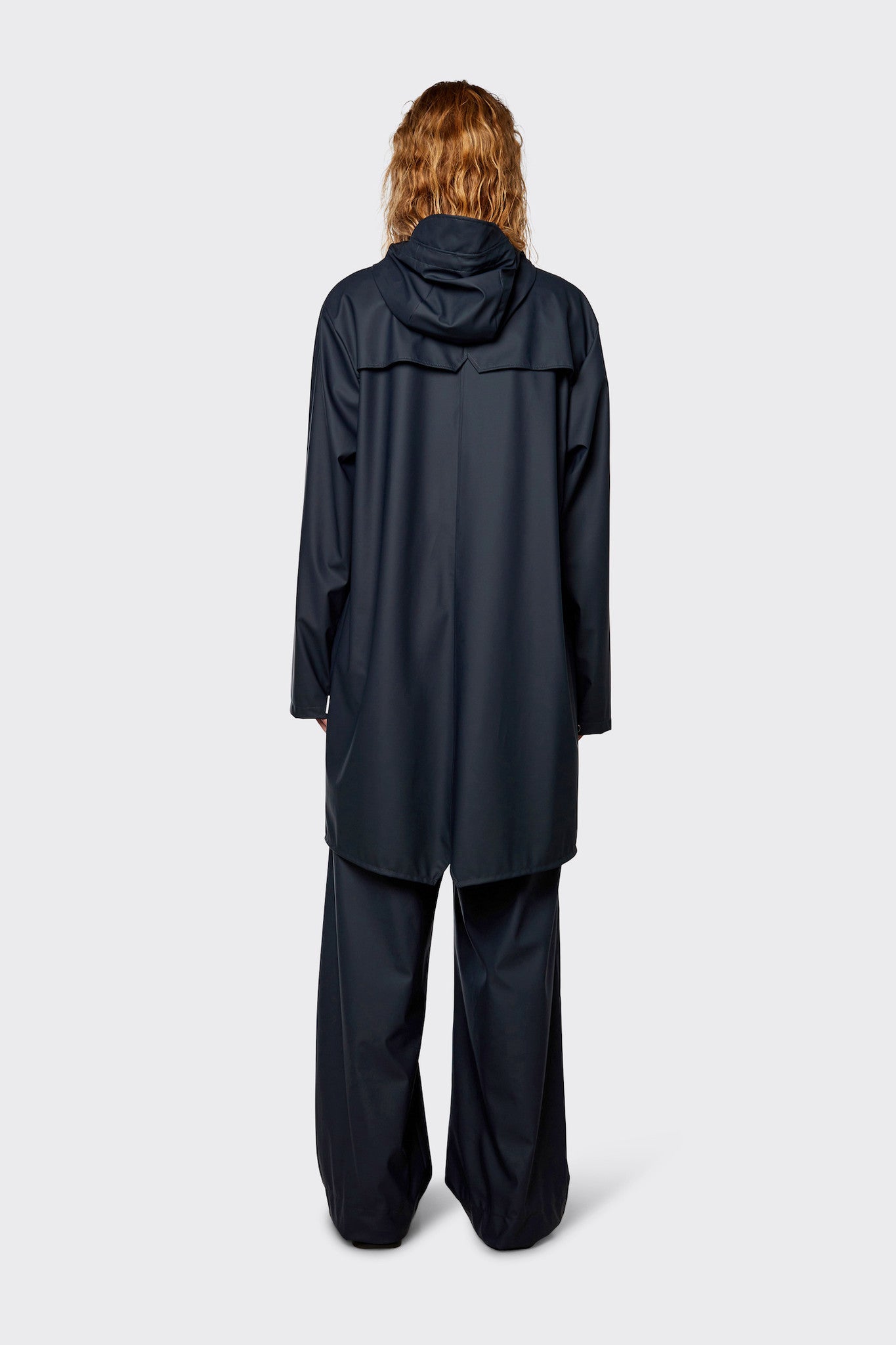 12020_navy_women_3