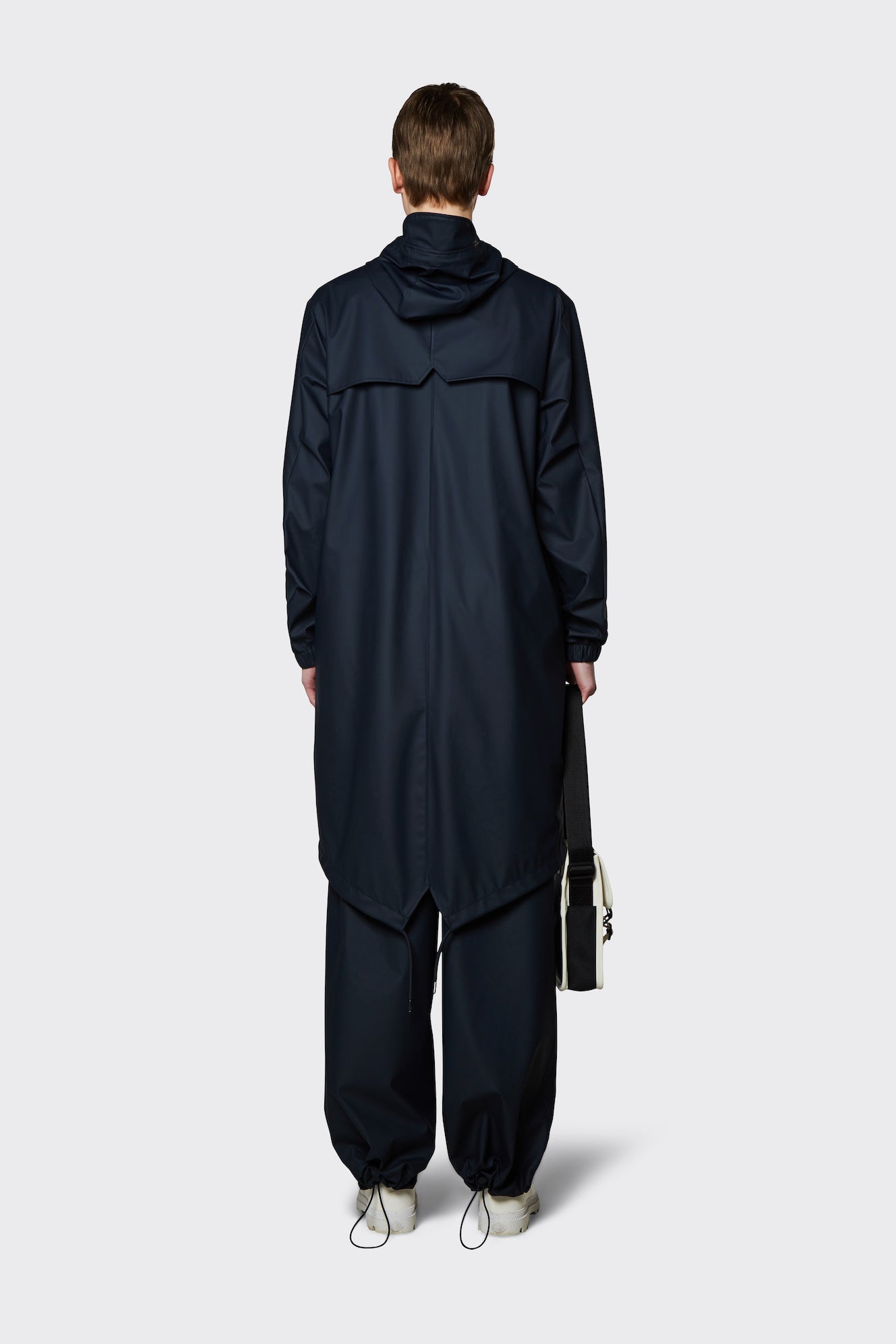 18140_navy_women_3