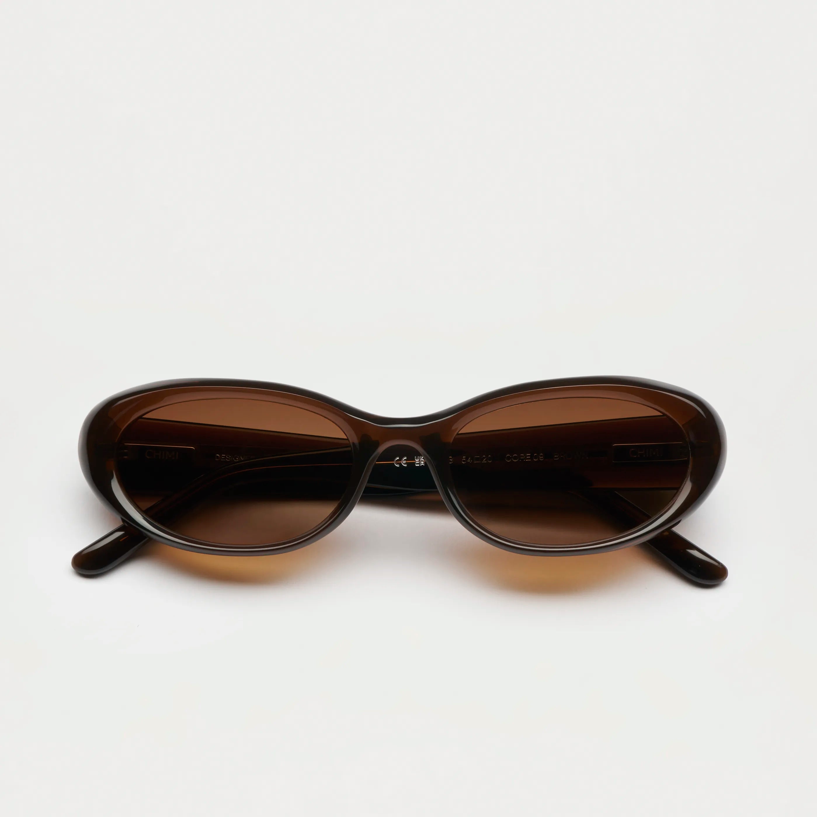 09 Core Brown Sunglasses with anti-scratch lenses and 100% UVA + UVB protection, designed in Sweden.
