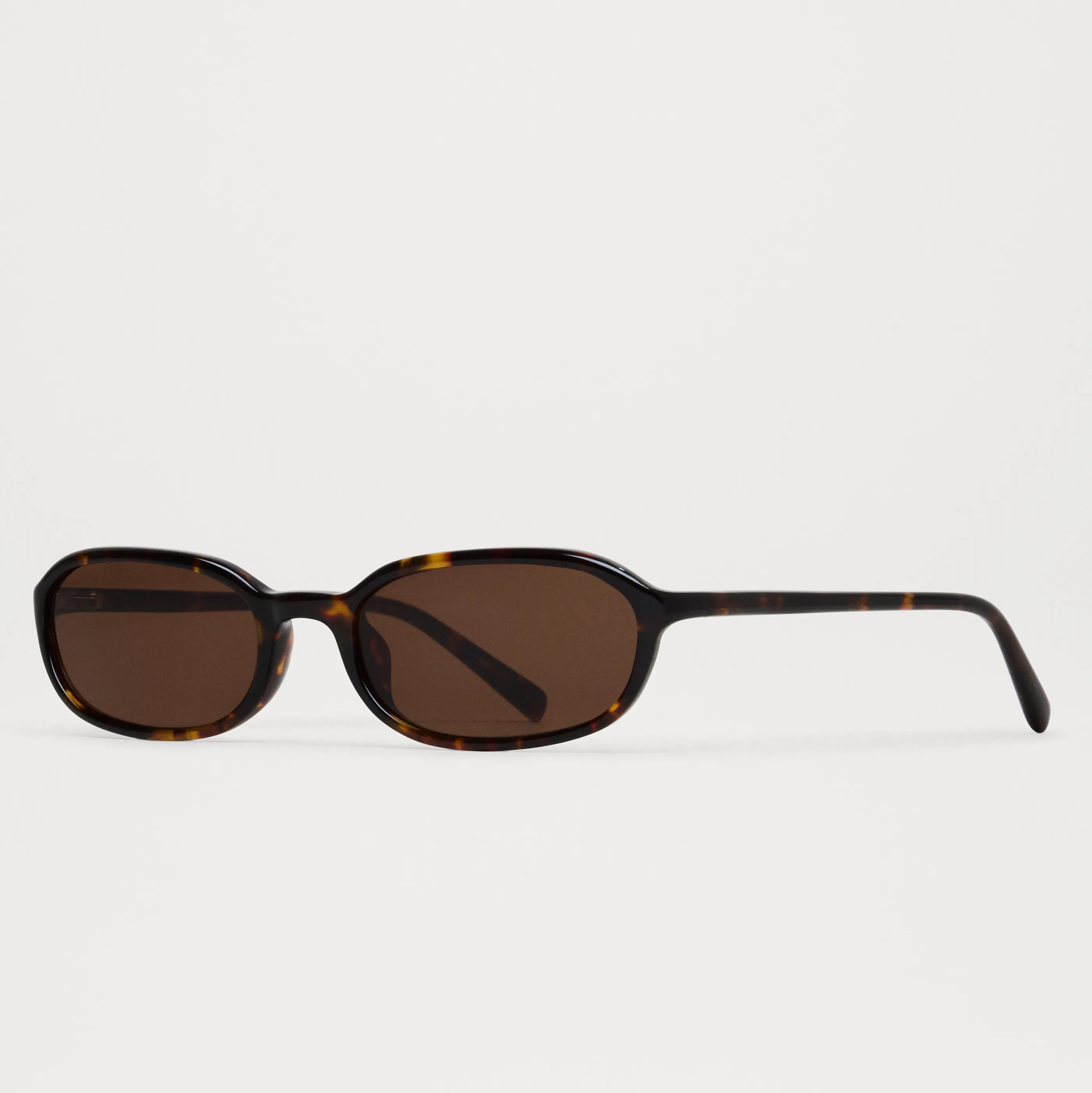 Edith Tortoise Sunglasses in durable Acetate Renew™ material with adjustable fit and anti-scratch lenses.