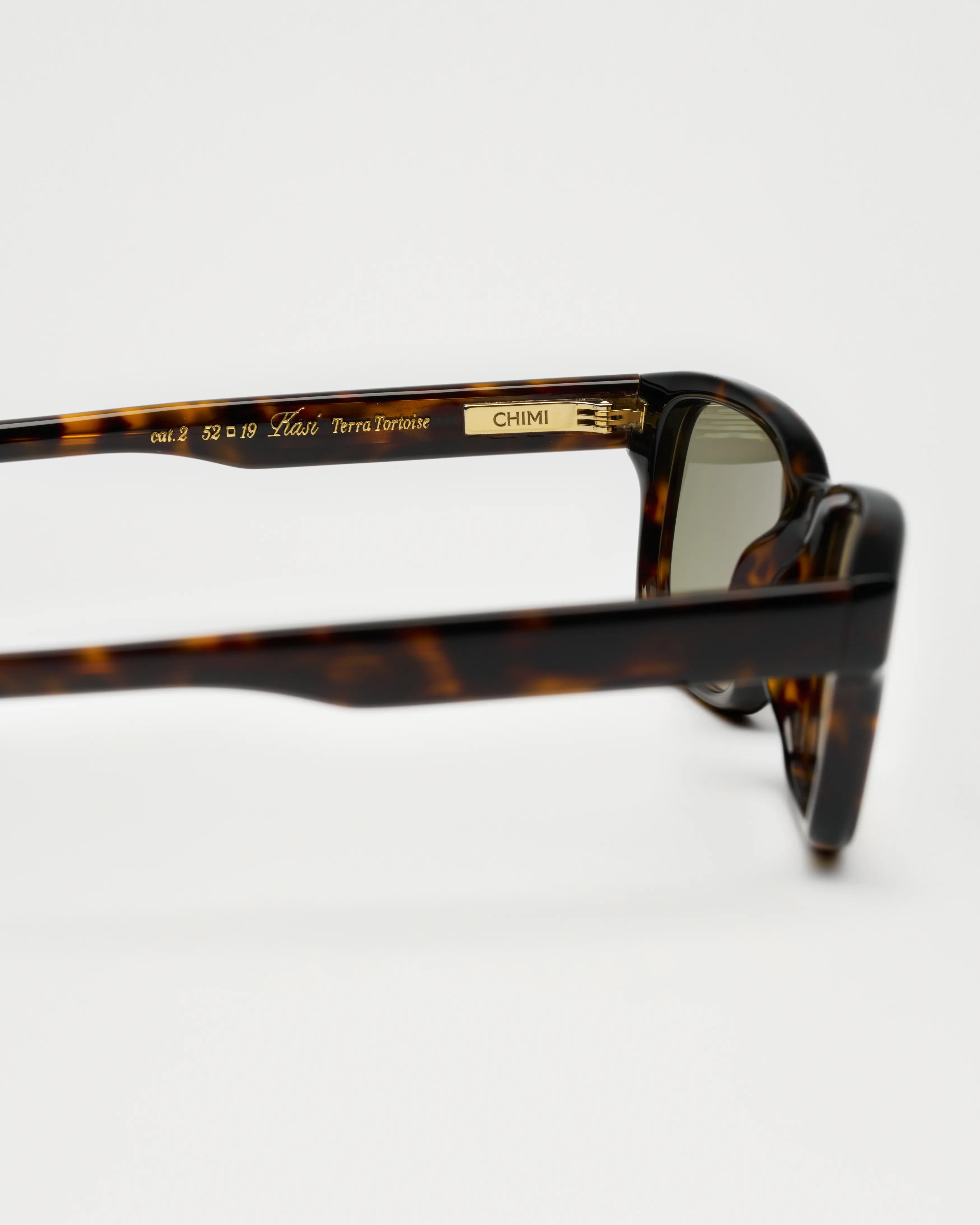 Kasi Terra Tortoise Sunglasses side view showing adjustable Acetate frames and anti-scratch lenses.