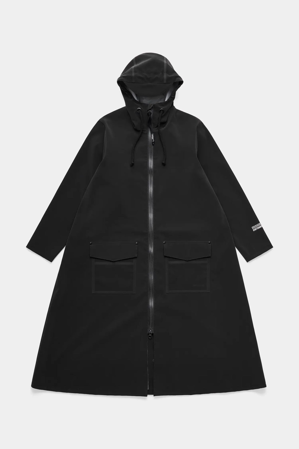 Mosebacke Long Patch Black Raincoat, waterproof A-line silhouette with adjustable hood and flap pockets.