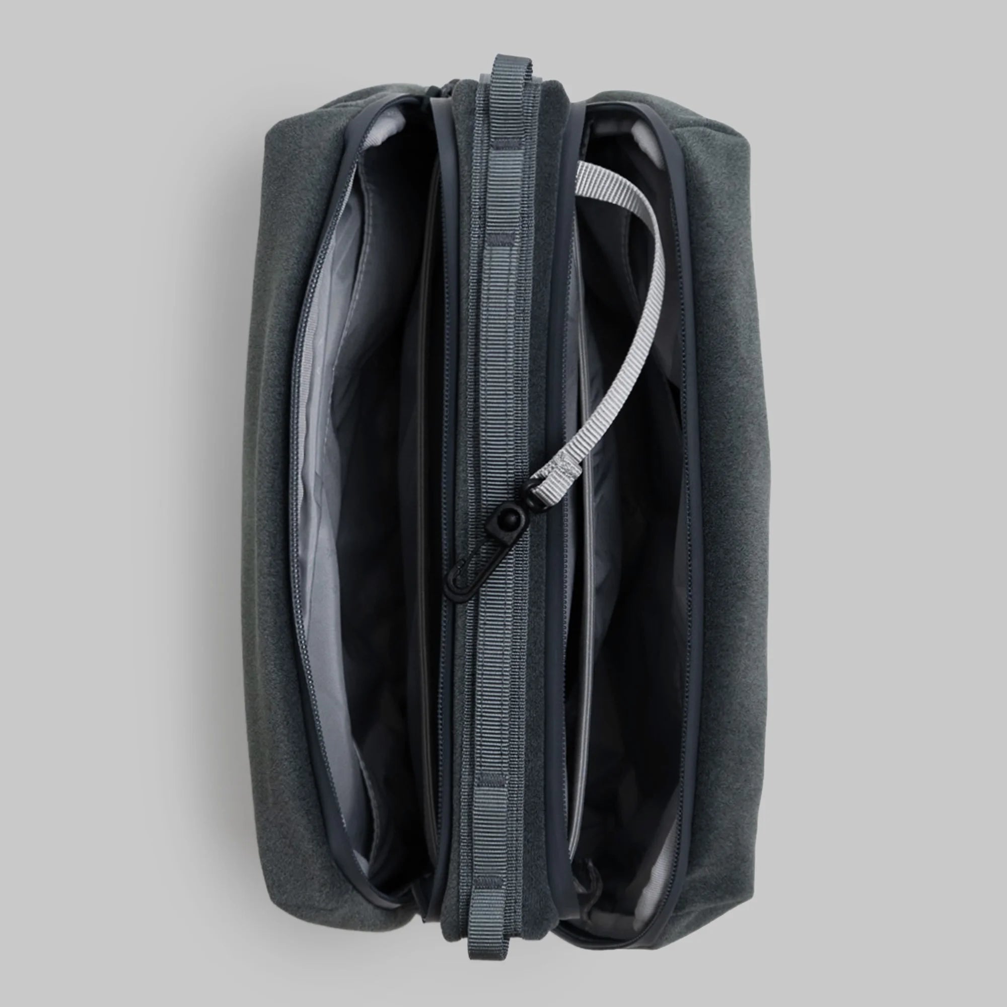 Bottle Sacoche Large Burnt Ash Papery Bag interior view showing compartments and organizers.