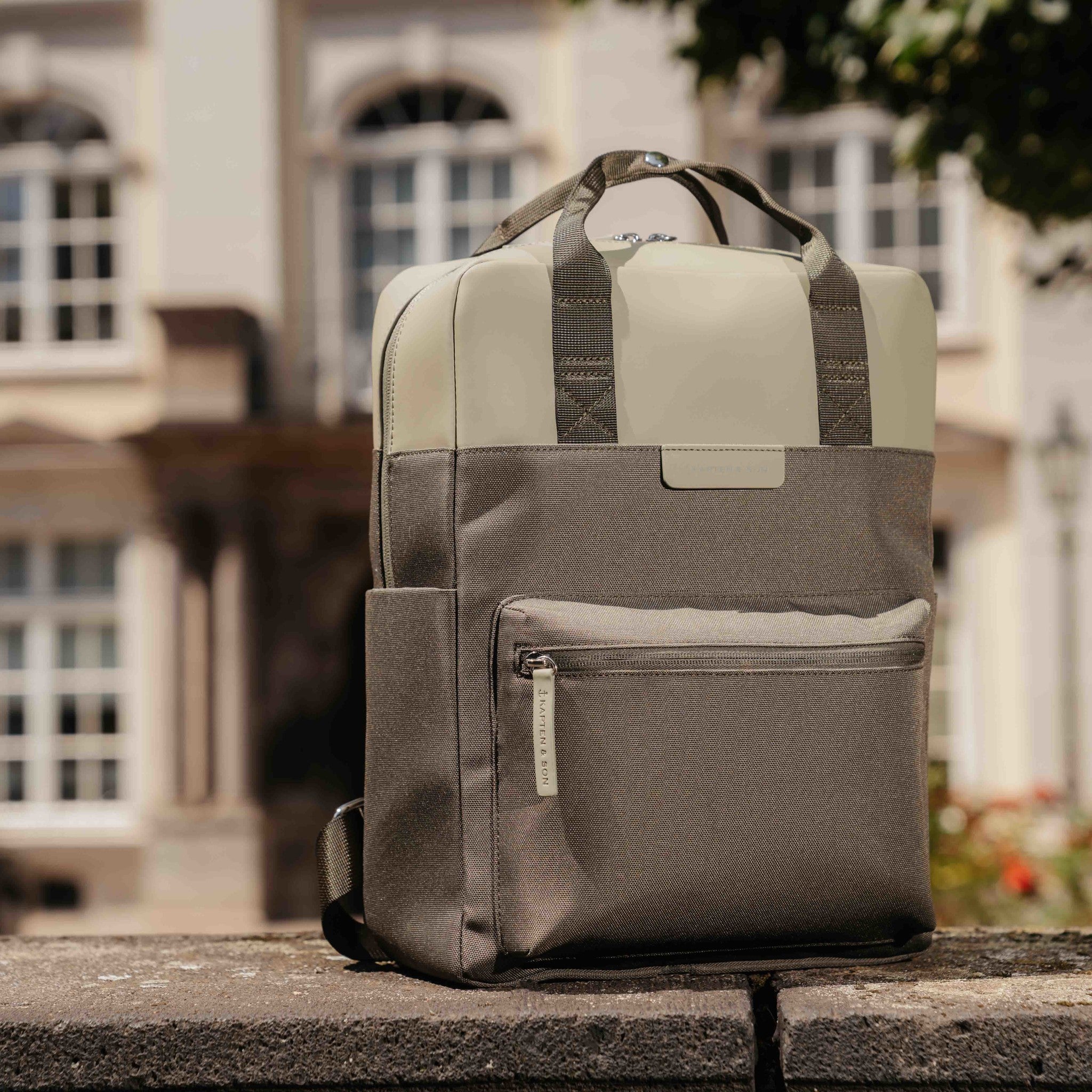 Bergen Forest Green-model1