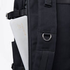 BERNT-Black-d05