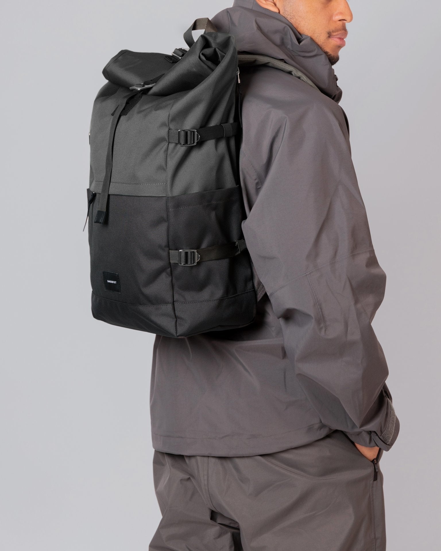 Bernt Multi Dark-3