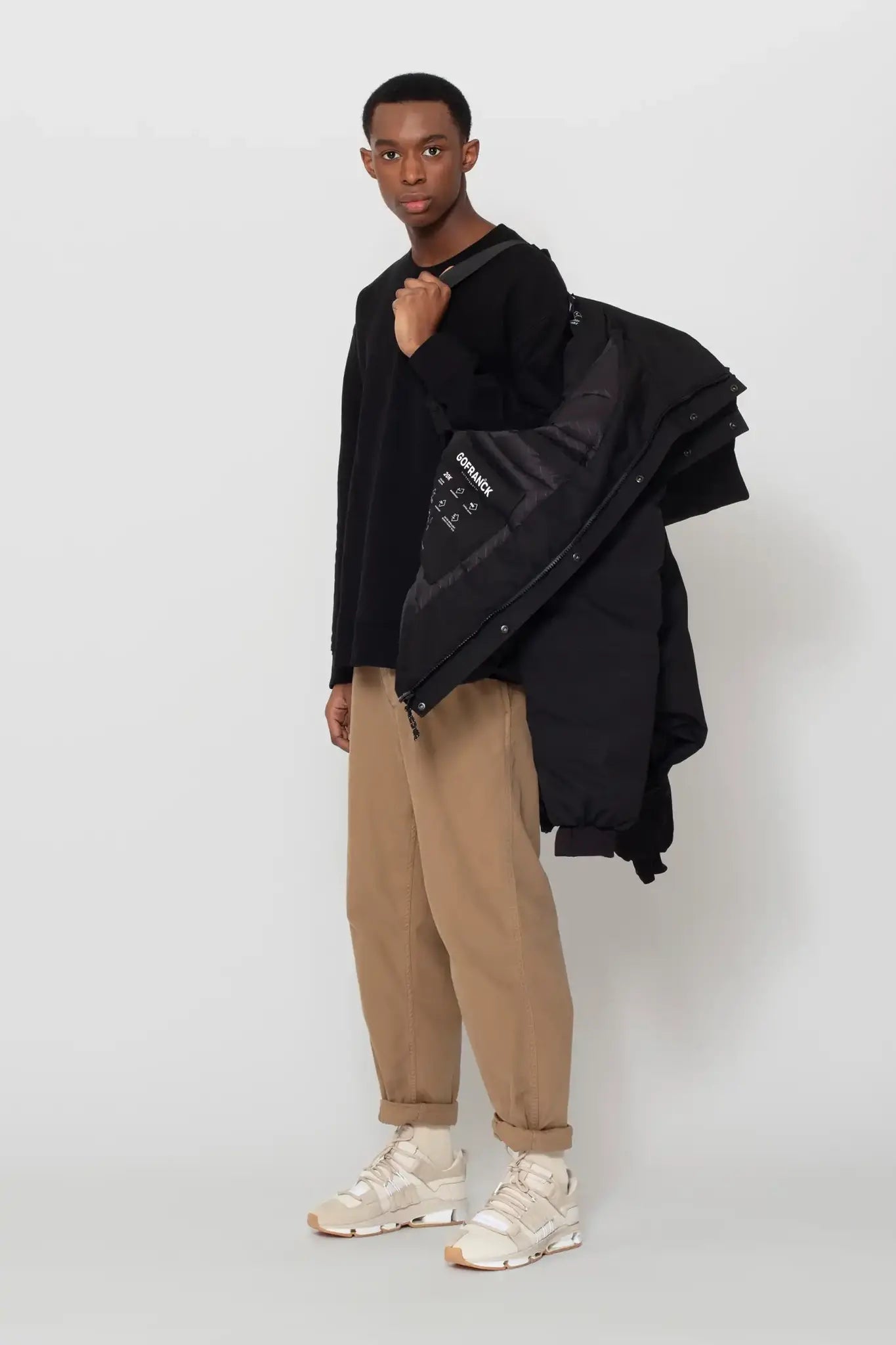 GoFranck Bayu Deep Black_5