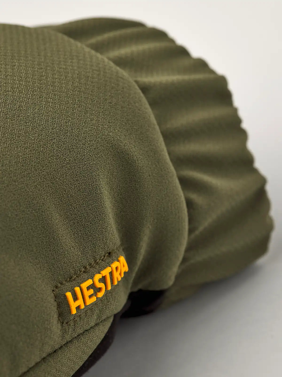 Hestra Axis Olive_2