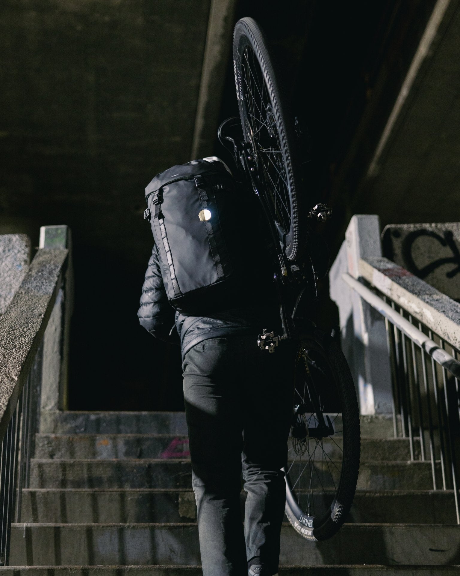 Jonatan Black-8