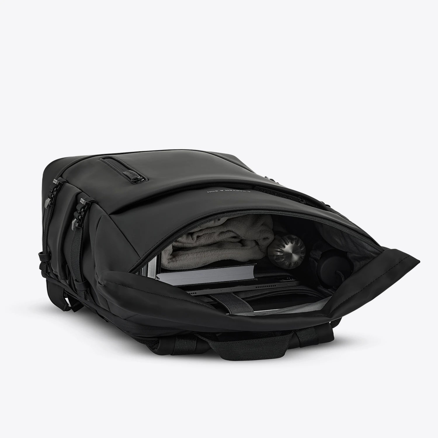 Kapten and Son Helsinki PRO All Black_5