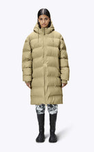 Rains Alta Long Puffer Jacket Sand_5