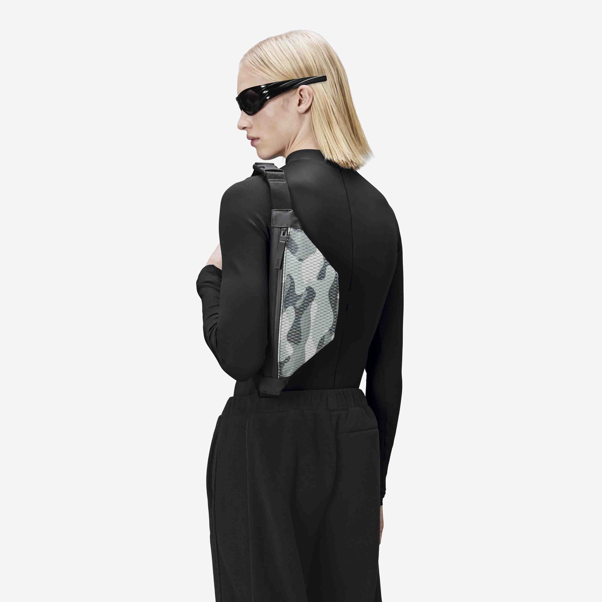 Rains Bum Bag Mini Mesh Camo_3