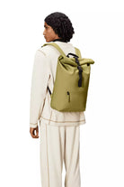 Rains Rolltop Rucksack Khaki_3