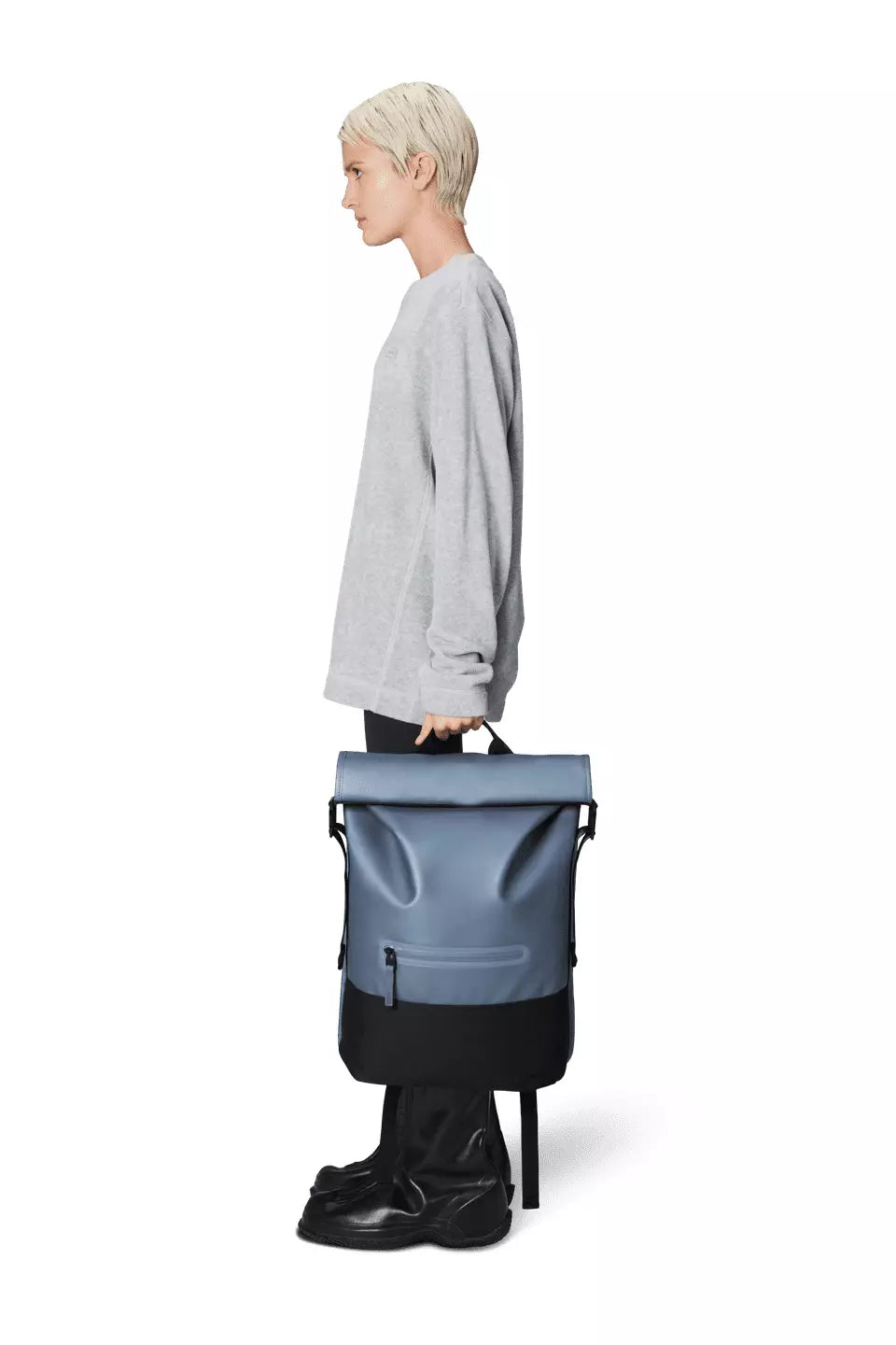 Rains Trail Rolltop Backpack Bay_4