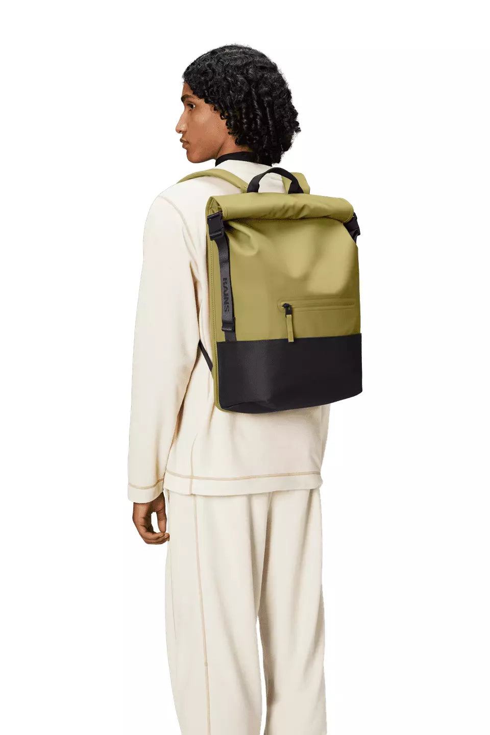 Rains Trail Rolltop Backpack Khaki_3