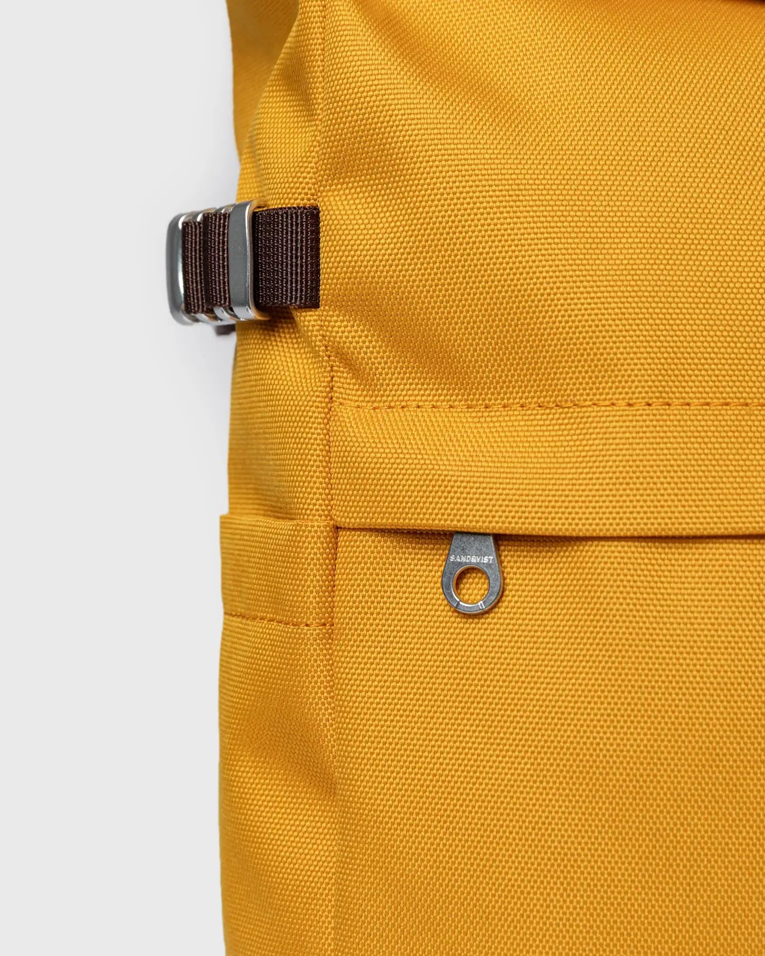 Sandqvist Icon Rolltop Backpack M Golden Yellow_7