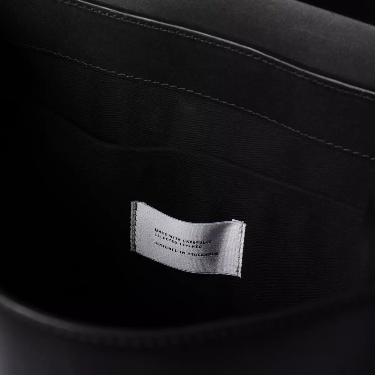 Sandqvist Lovis Black_5