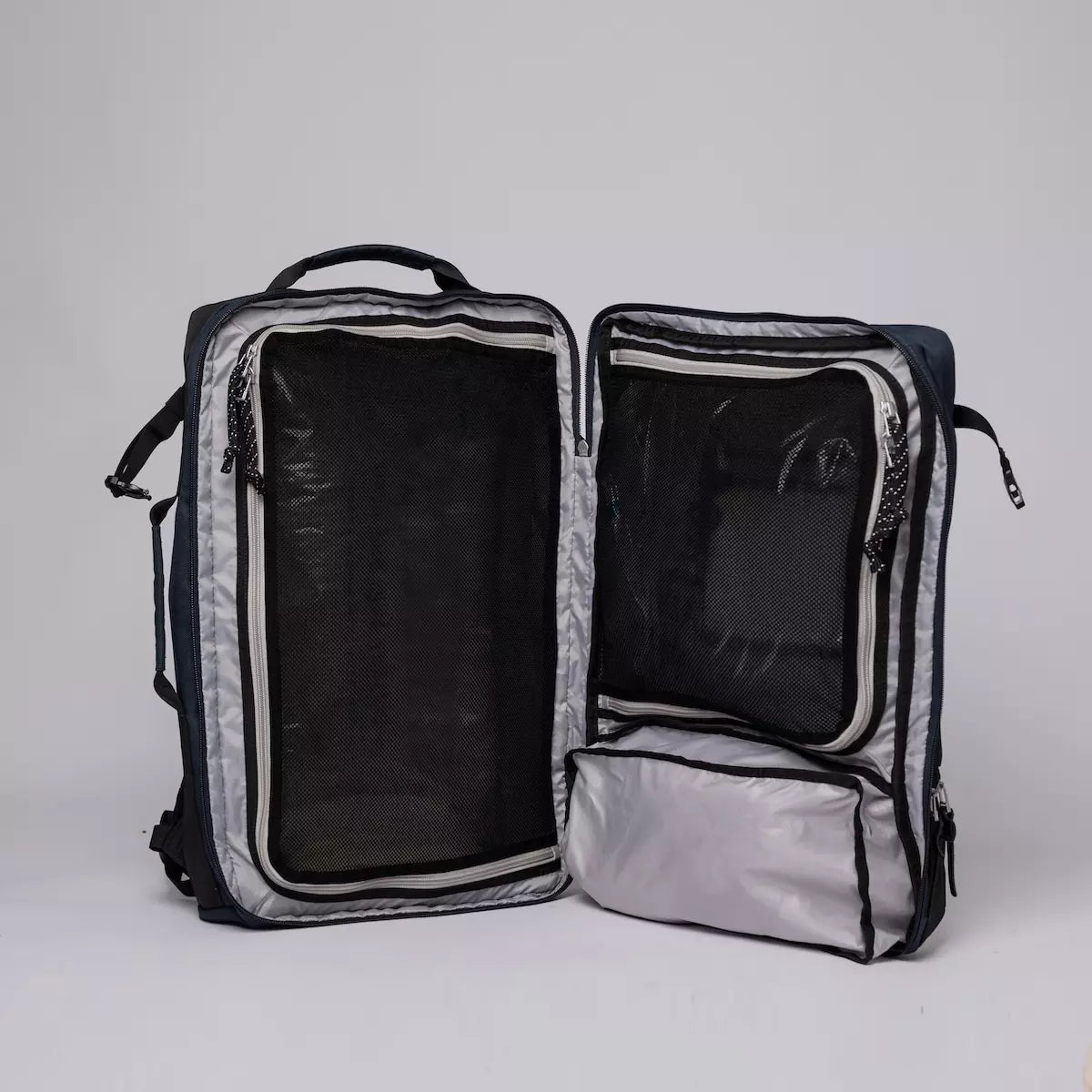 Sandqvist Otis Multi Navy_5