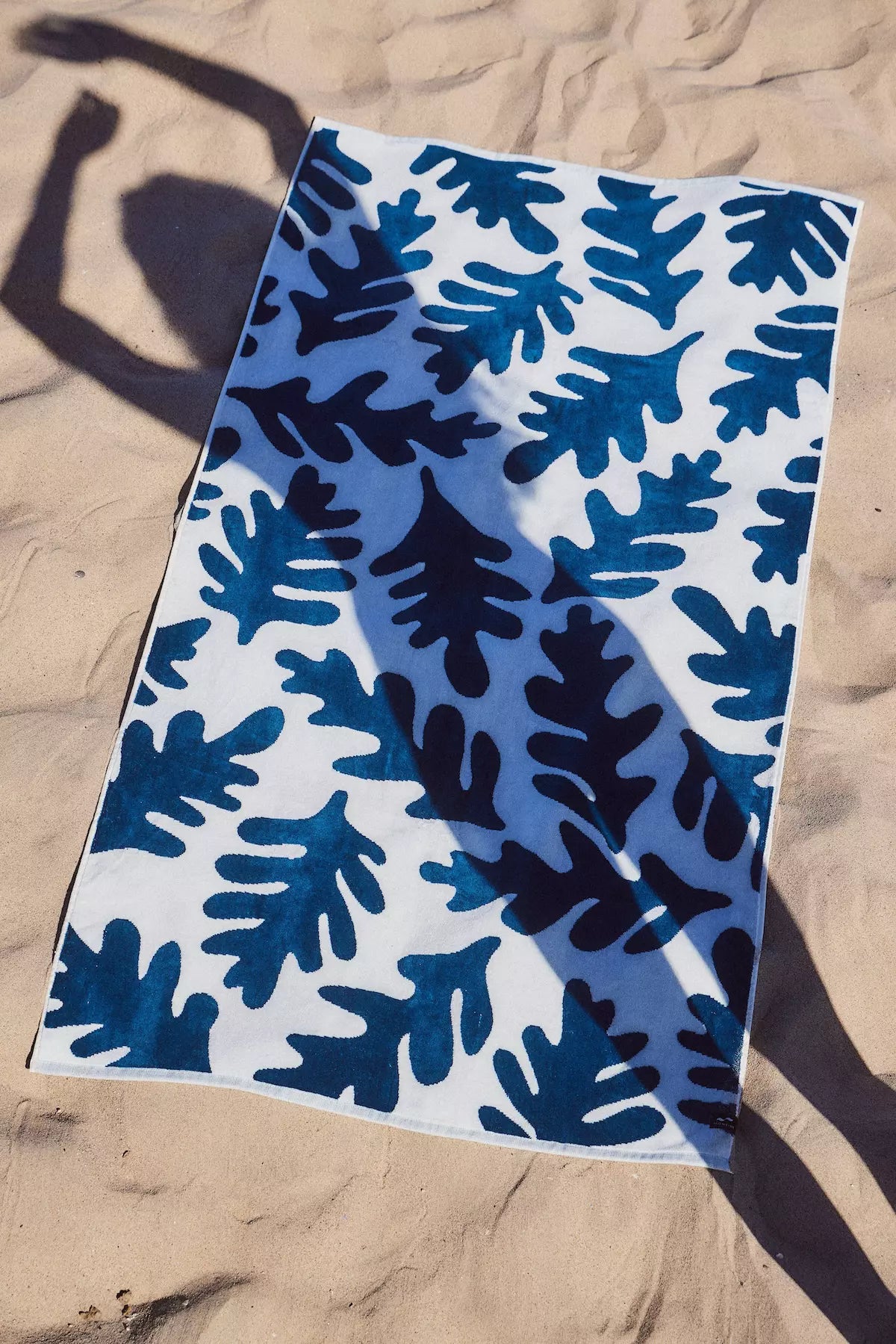 Slowtide Hele Woven Towel Deep Pacific_5