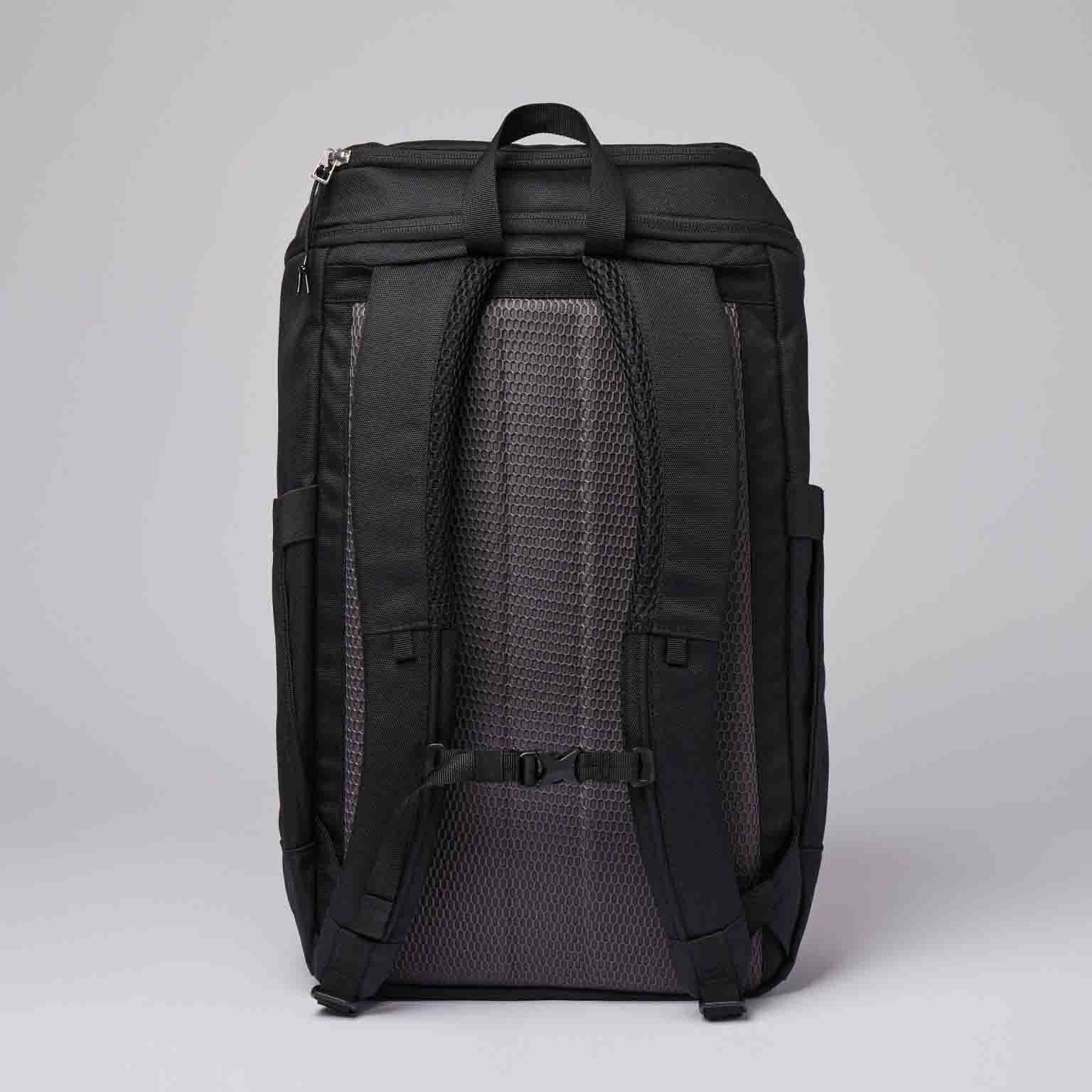 Sune Black-2