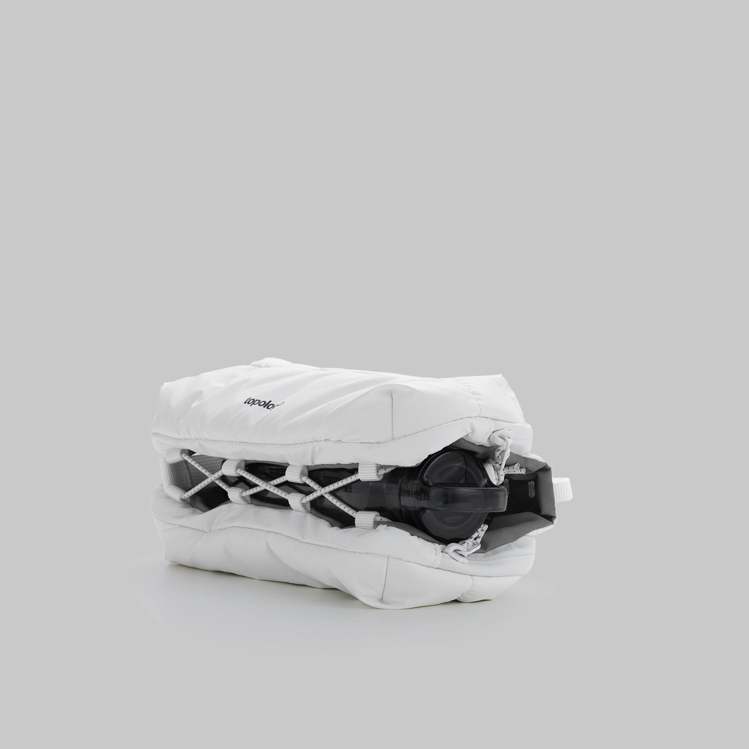 Topologie Bottle Sacoche Medium Marshmallow Puffer-03