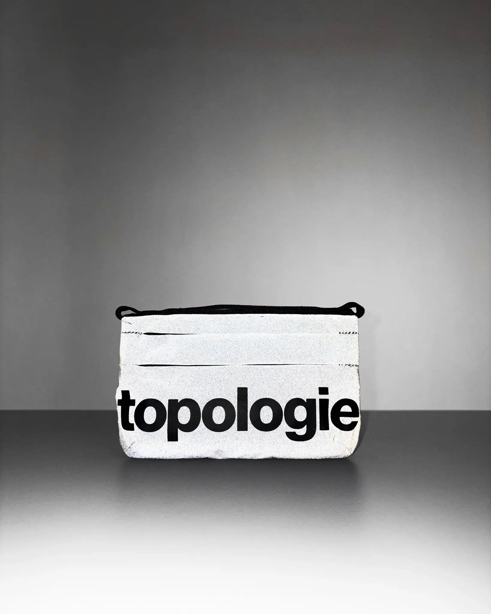 Topologie Phone Sacoche 90 BNW Reflective-04