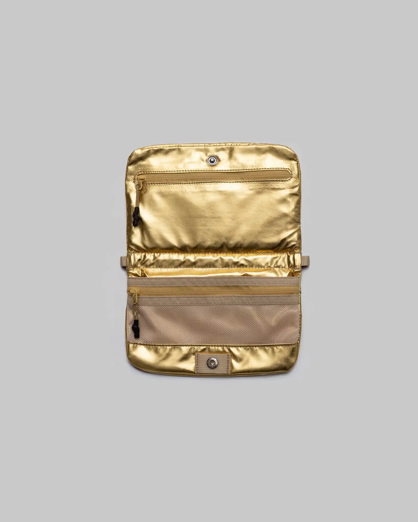 Topologie Phone Sacoche 90 Gold Metallic-04