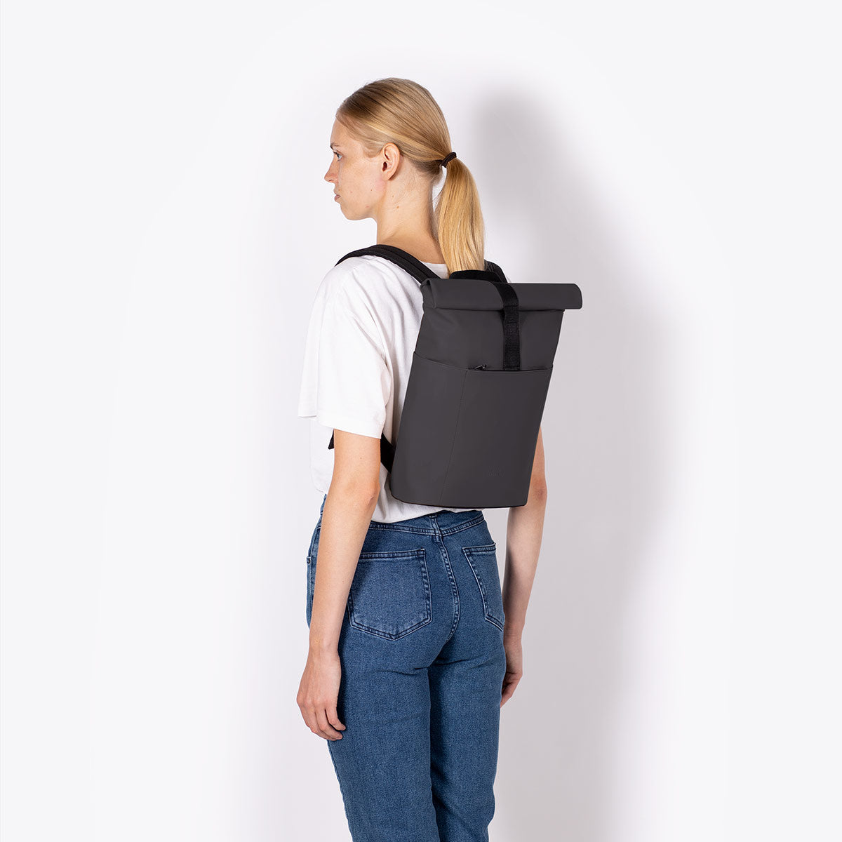 UA_Hajo-Macro-Backpack_Lotus-Series_Black_12