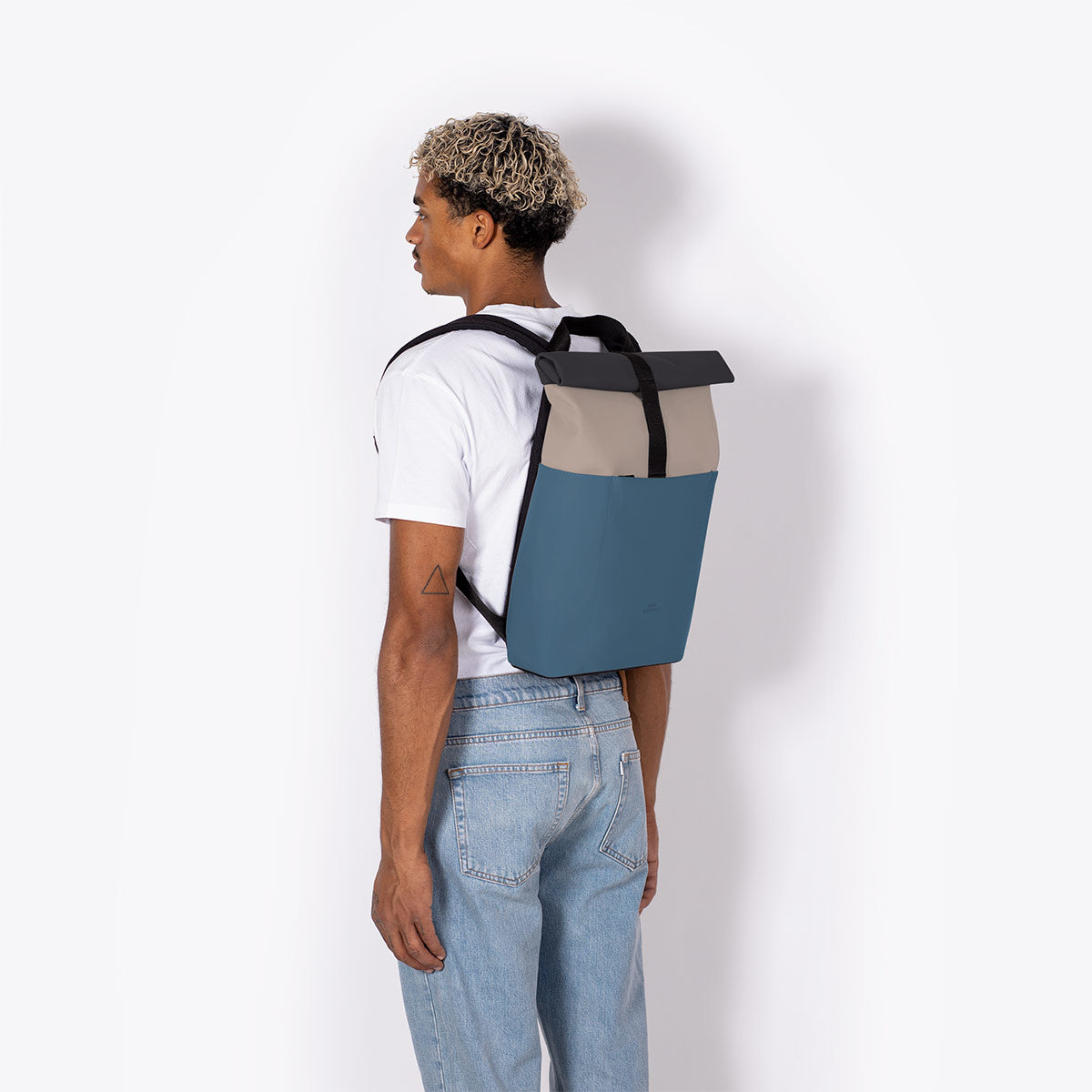 UA_Hajo-Mini-Backpack_Lotus-Series_Nude-Petrol_13