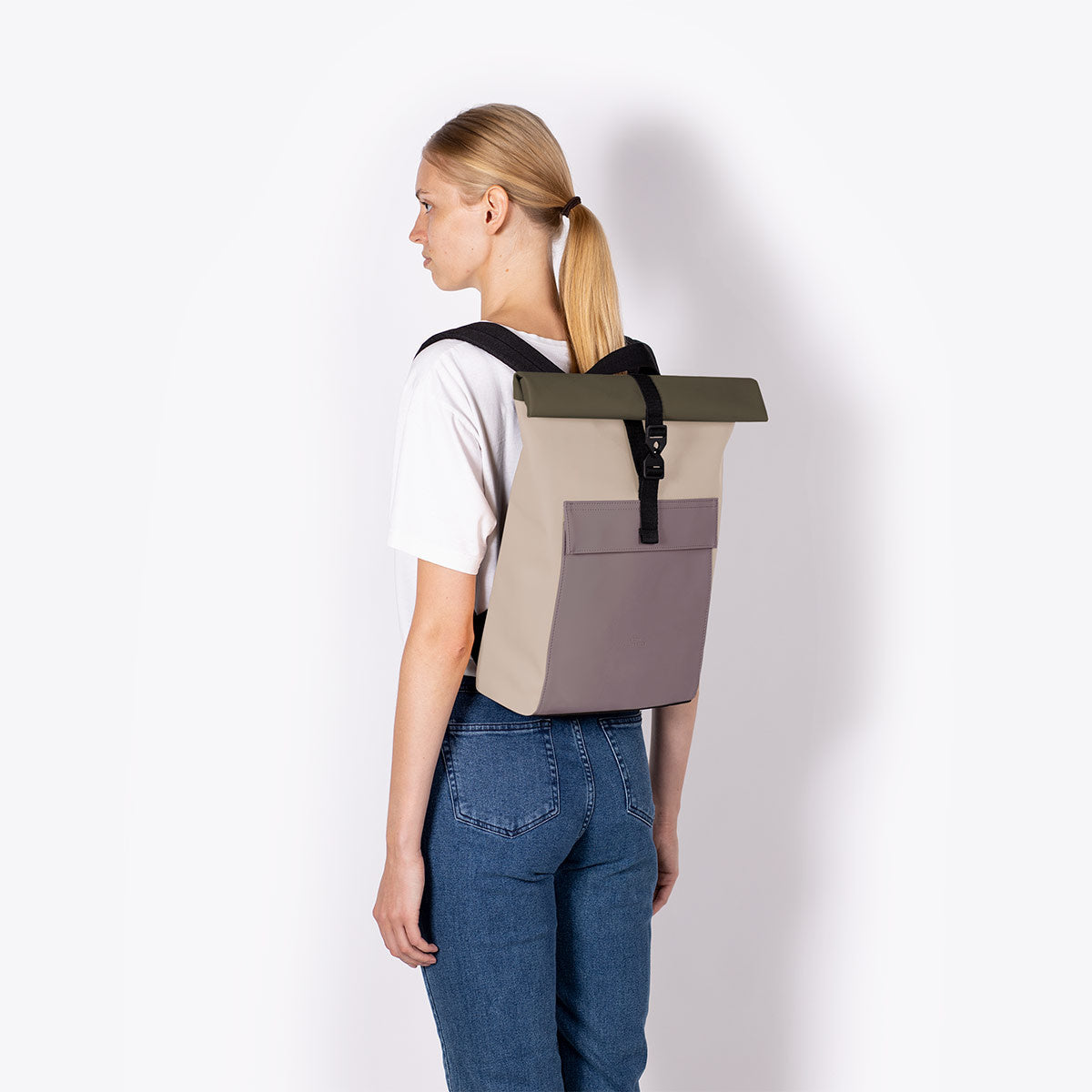 UA_Jasper-Mini-Backpack_Lotus-Series_Nude-Grape_14