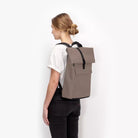Ucon Acrobatics Jannik Medium Lotus Infinity Dark Sand_14