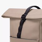 Ucon Acrobatics Yuto Medium Lotus Infinity Sand_9